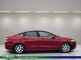Used 2016 Ford Fusion SE image 2