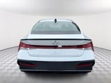 Used 2025 Hyundai Elantra Sport image 6