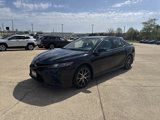 Used 2024 Toyota Camry SE image 2