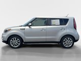 Used 2017 Kia Soul + image 2