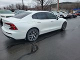 Used 2020 Volvo S60 T6 Momentum image 5