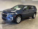 Used 2022 Chevrolet Traverse LS image 2