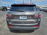 Used 2023 Jeep Compass Latitude image 5