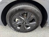 Used 2023 Hyundai Elantra Blue image 6