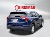 Used 2022 GMC Terrain SLE image 2