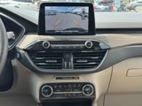 Used 2020 Ford Escape Titanium image 4