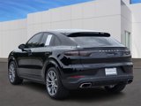 Used 2022 Porsche Cayenne Coupe image 3
