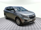 Used 2023 Chevrolet Equinox LT image 2