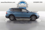 Used 2019 Volkswagen Tiguan SE w/ Panoramic Sunroof Package image 2