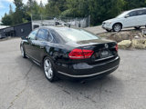 Used 2014 Volkswagen Passat 1.8T SEL Premium image 3