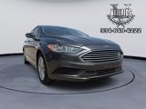Used 2018 Ford Fusion SE image 2