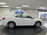 Used 2011 Chrysler 200 Limited image 3