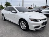 Used 2017 Chevrolet Malibu LT image 3