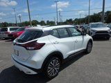 Used 2023 Nissan Kicks SR image 4