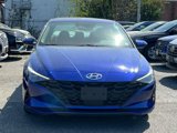 Used 2022 Hyundai Elantra SEL w/ Convenience Package image 2