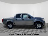 Used 2019 Nissan Frontier SV image 2