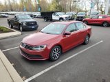 Used 2017 Volkswagen Jetta SE image 3