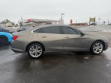 Used 2017 Chevrolet Malibu Premier image 4