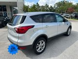 Used 2019 Ford Escape SE image 3