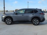 Used 2023 Nissan Rogue SV image 4