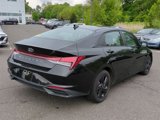 Used 2021 Hyundai Elantra SEL image 3