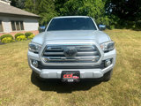 Used 2018 Toyota Tacoma Limited image 2