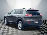 Used 2016 Jeep Cherokee Latitude image 4