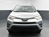Used 2016 Toyota RAV4 LE image 3