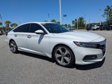Used 2018 Honda Accord Touring image 2