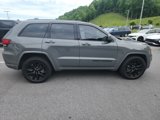 Used 2021 Jeep Grand Cherokee Laredo X image 6