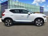 Used 2025 Volvo XC40 B5 Plus image 2