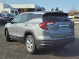 New 2024 GMC Terrain SLE image 3