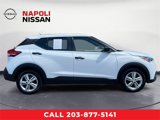 Certified 2020 Nissan Kicks S image 2