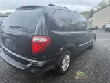 Used 2006 Dodge Grand Caravan SE w/ Popular Equipment Group I image 4