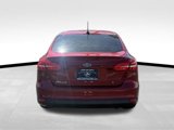 Used 2017 Ford Focus SE image 5