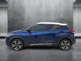 Used 2018 Nissan Kicks SR w/ Exterior Package image 2