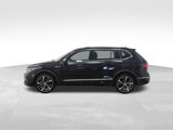 Used 2022 Volkswagen Tiguan SEL R-Line image 2