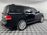 Used 2016 Lincoln Navigator Reserve image 4