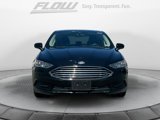 Used 2017 Ford Fusion SE image 2