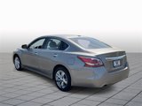 Used 2015 Nissan Altima 2.5 SV w/ Convenience Package image 5