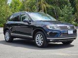 Used 2016 Volkswagen Touareg Sport image 3