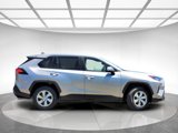 Used 2022 Toyota RAV4 LE image 4