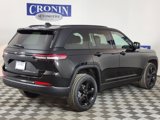 New 2025 Jeep Grand Cherokee Altitude image 5