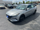 Used 2023 Hyundai Elantra SEL w/ Cargo Package image 5