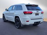 Used 2018 Jeep Grand Cherokee Altitude image 3