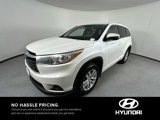 Used 2015 Toyota Highlander LE image 2