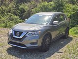 Used 2018 Nissan Rogue S image 2