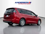 New 2025 Chrysler Pacifica Select image 2