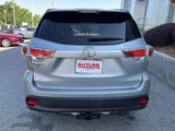 Used 2015 Toyota Highlander LE image 4