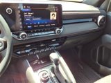Used 2023 Chevrolet Colorado Z71 w/ Z71 Convenience Package 2 image 5